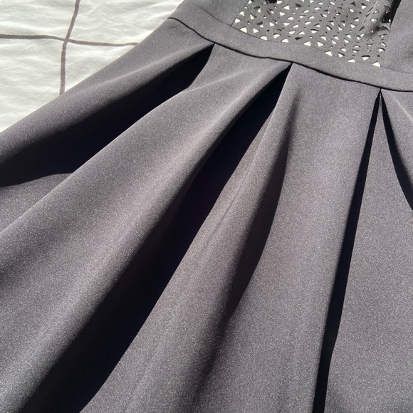 Guess Black Dress - Picture 5 of 14